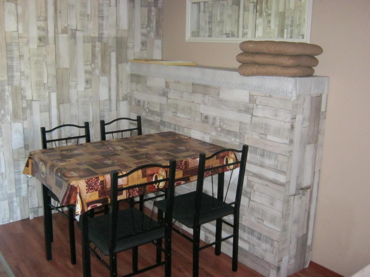 Kitti Apartman Balatonboglar Exterior photo